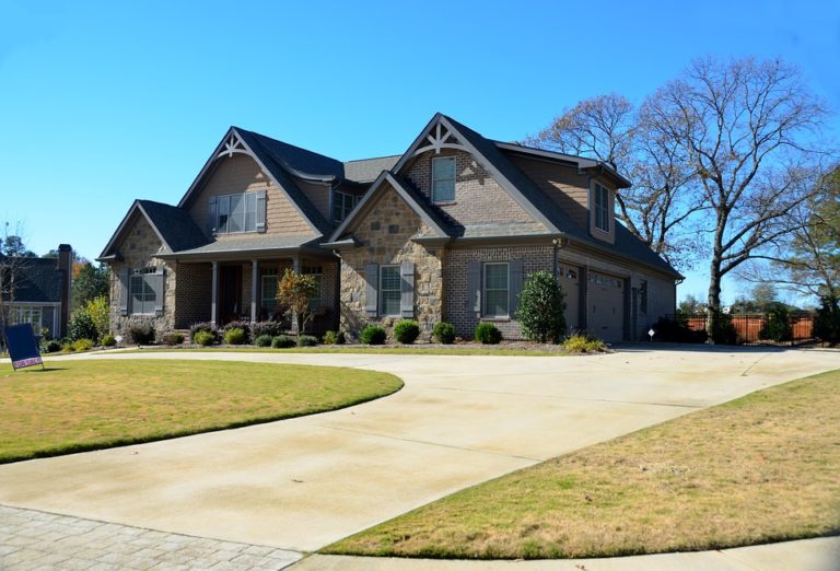 new-home-2419999_960_720