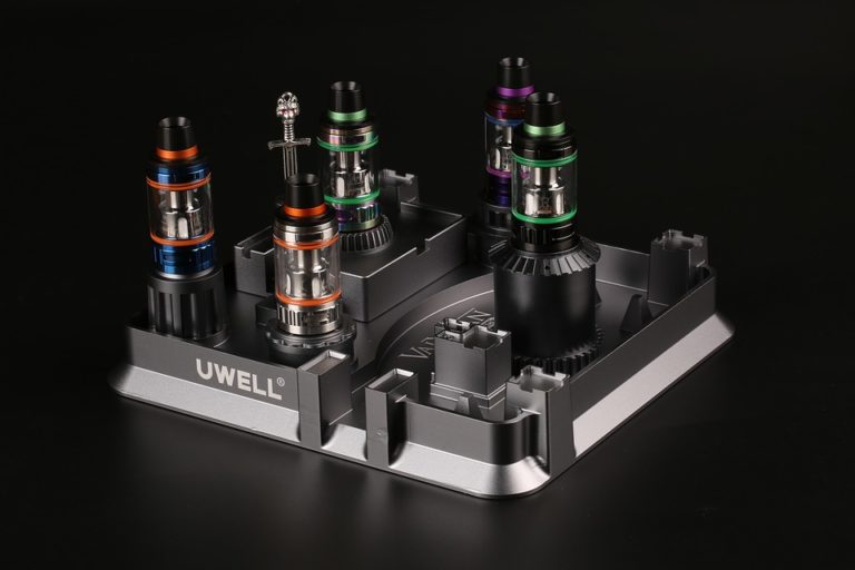 electronic-cigarette-2840749_960_720